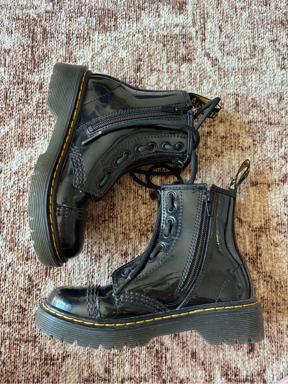 Dr Martens junior Sinclair bex patent leather Boots size 13